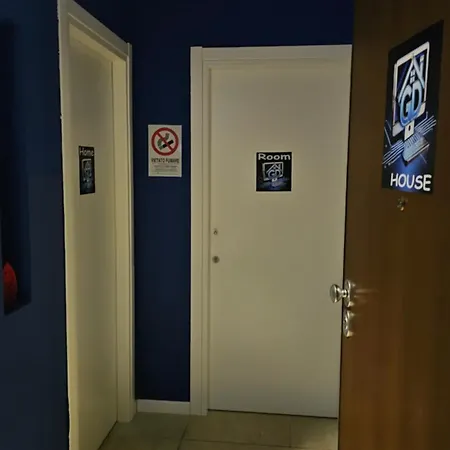 Gd House 3*